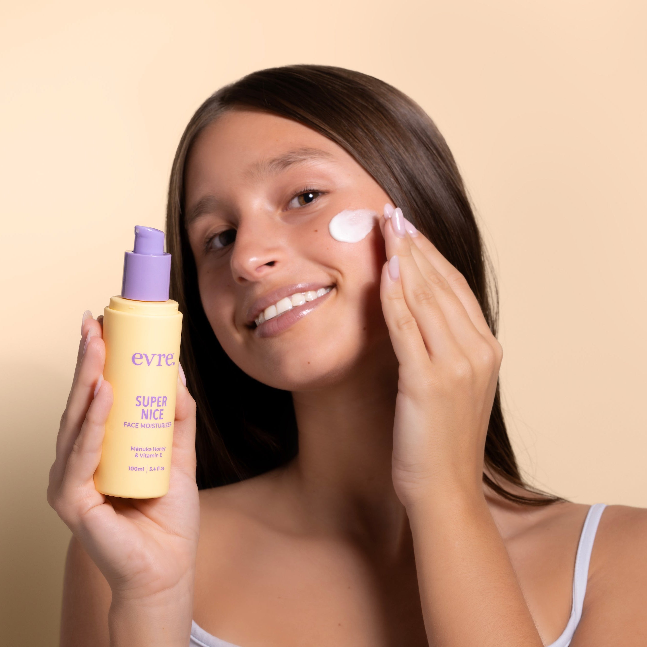 Super Nice Mānuka Honey & Vitamin E Face Moisturizer