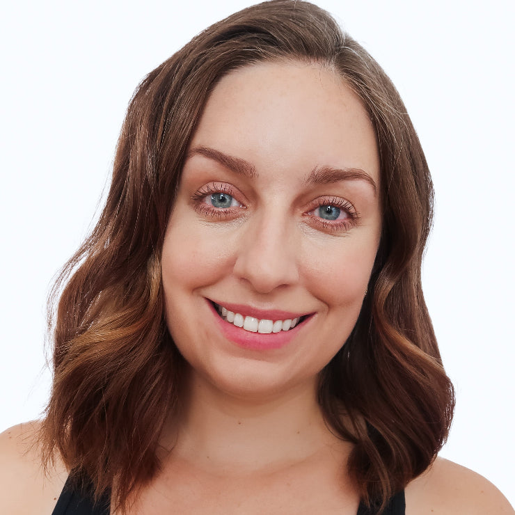 withSimplicity Liquid Foundation Shade 0 Face