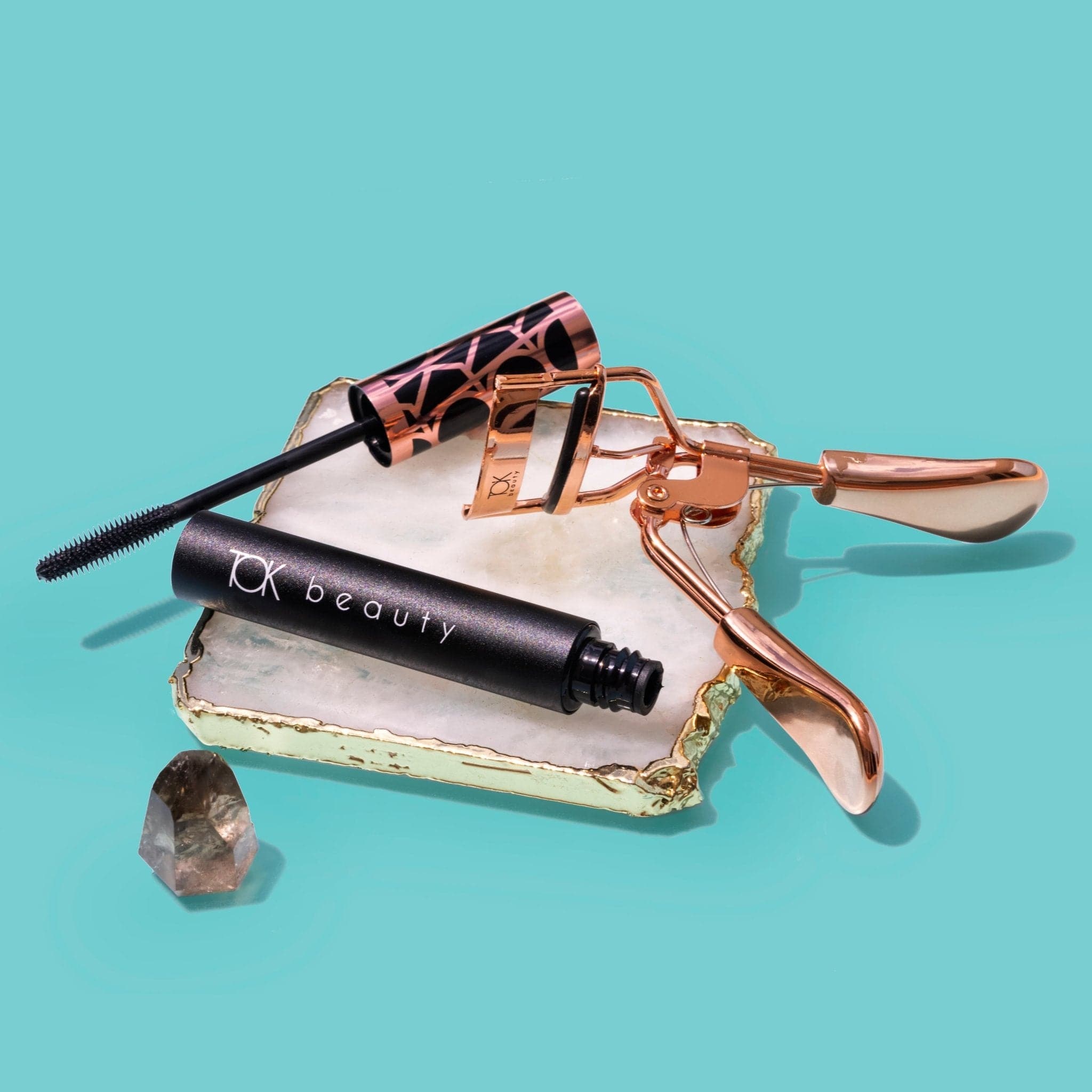 Eyes That TOK - Lash Enhancing Mascara - Beauty Heroes®