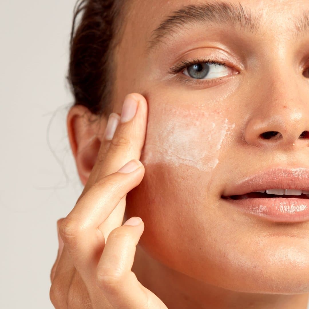 The Anthemis Chamomile & Rosehip Soothing Moisturizer - Beauty Heroes®